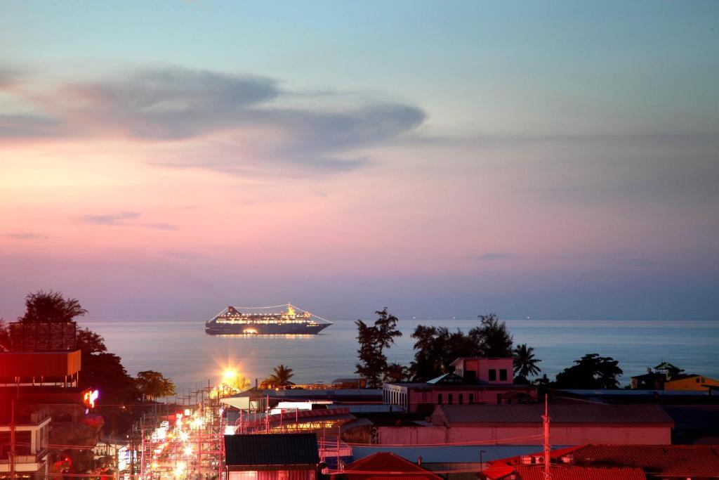 ออร์คิด รีโซเทล Hotel Patong ภายนอก รูปภาพ